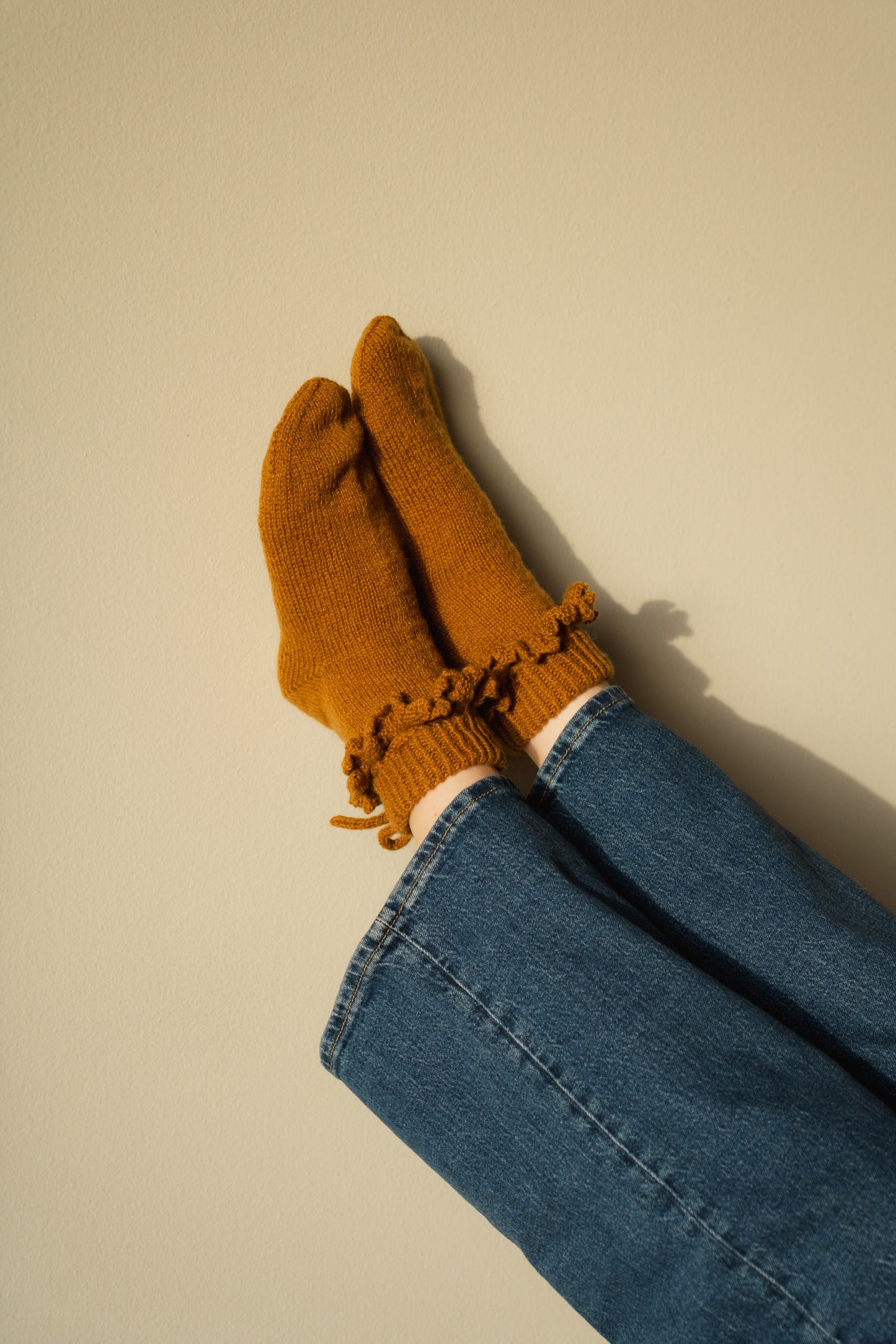 Socken Forår No. 7 - Strickanleitung von Hillesvåg