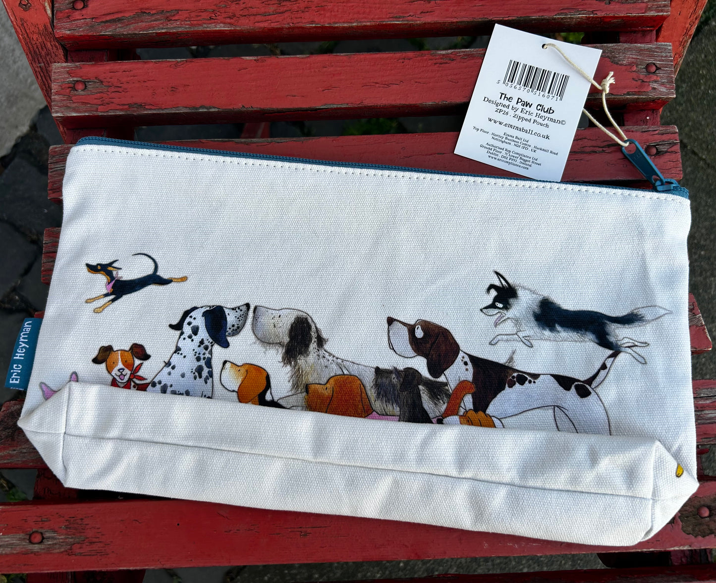 Zipped Pouche von Emma Ball