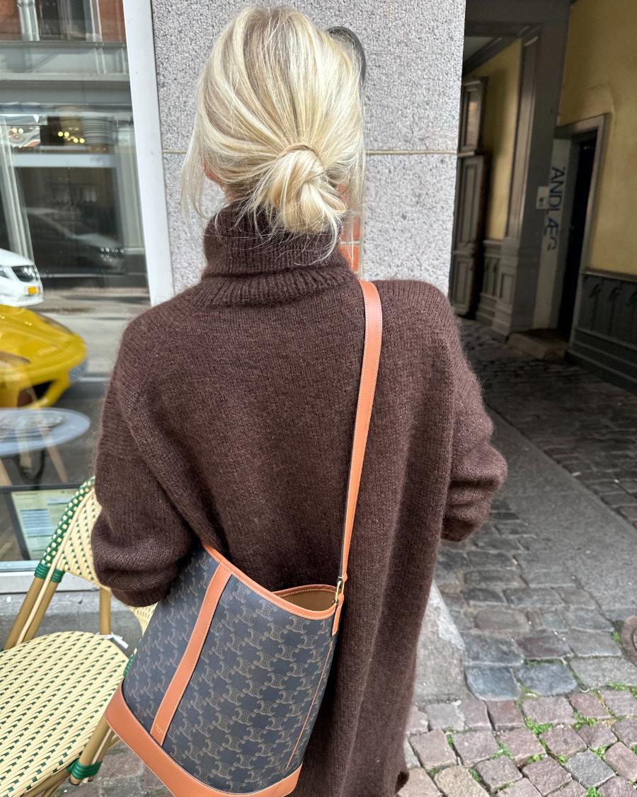 Chestnut Dress - Strickanleitung von PetiteKnit