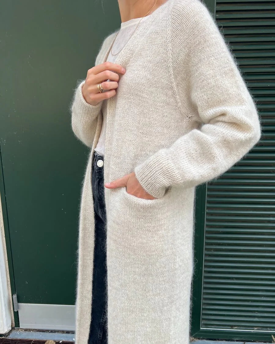 No Frills Cardigan - Strickanleitung von PetiteKnit