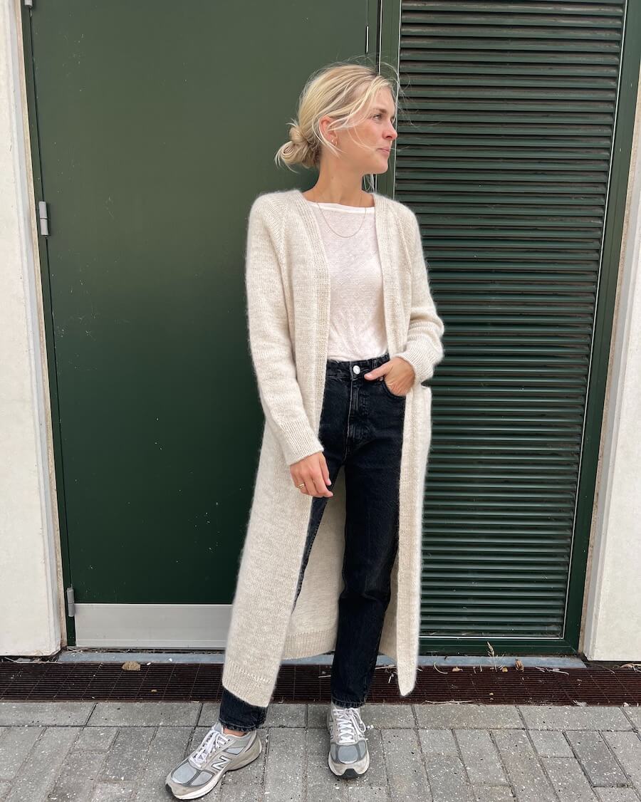 No Frills Cardigan - Strickanleitung von PetiteKnit