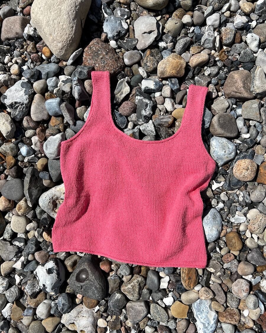 June Top Light - Strickanleitung von PetiteKnit