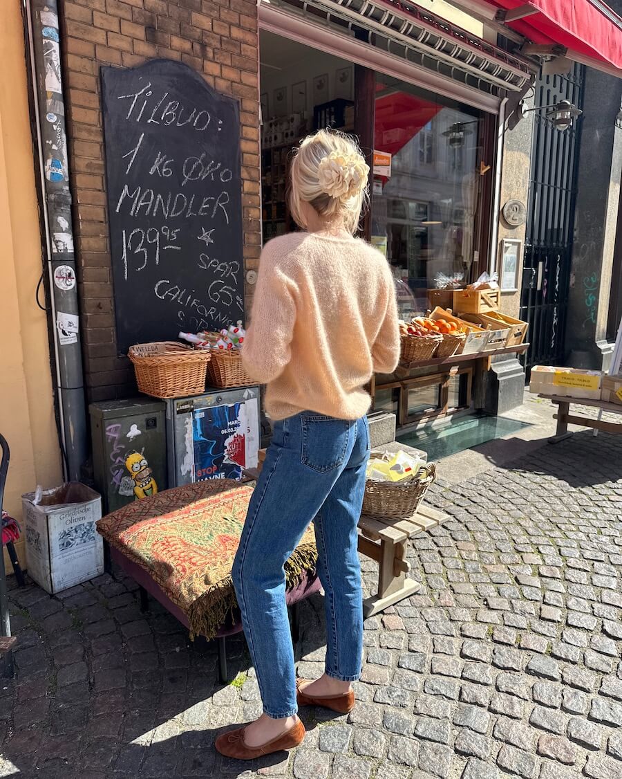 Kumulus Bluse O-Neck - Strickanleitung von PetiteKnit