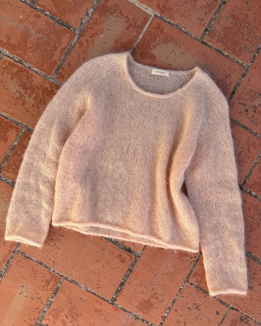 Kumulus Bluse O-Neck - Strickanleitung von PetiteKnit