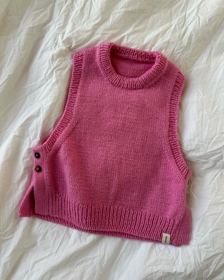 Lulu Slipover Junior - Strickanleitung von PetiteKnit