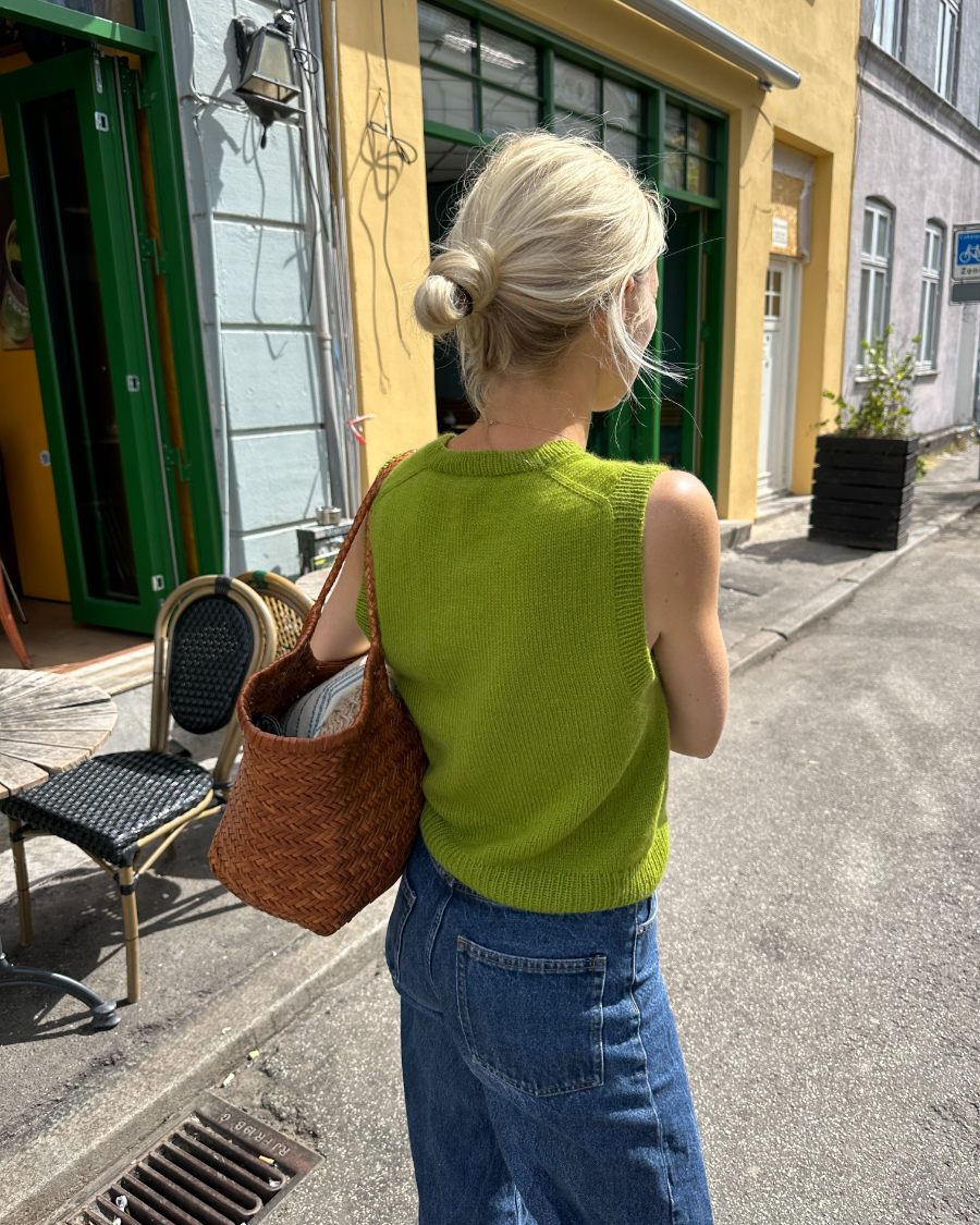 Maggie Vest - Strickanleitung von PetiteKnit