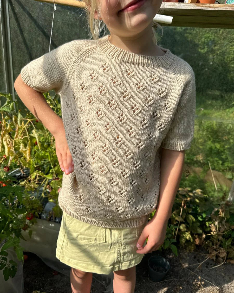 Rigmors Sommerbluse - Strickanleitung von PetiteKnit