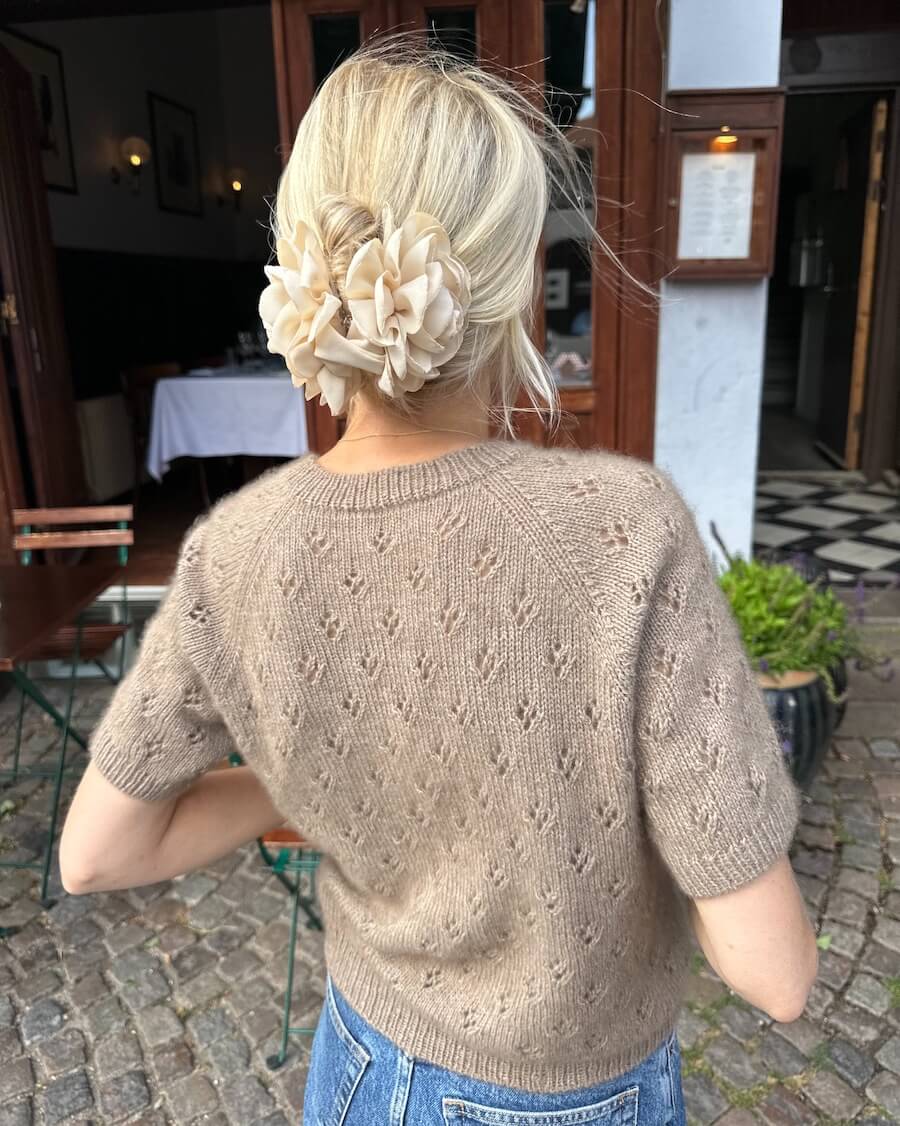 Rigmor Tee - Strickanleitung von PetiteKnit