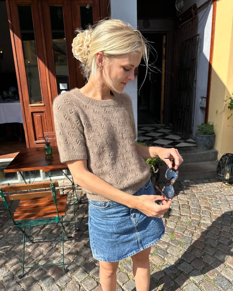Rigmor Tee - Strickanleitung von PetiteKnit