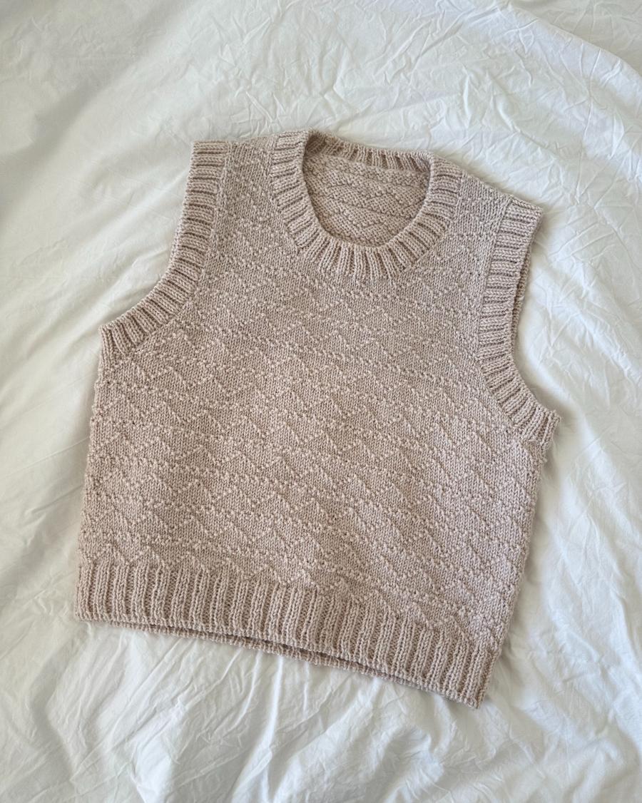 Sille Slipover - Strickanleitung von PetiteKnit