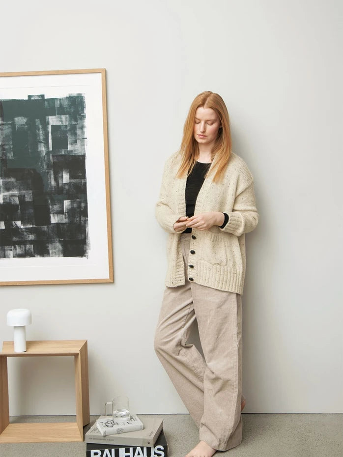 Anleitungsheft 2302 DIY (Englisch) - Sandnes Garn