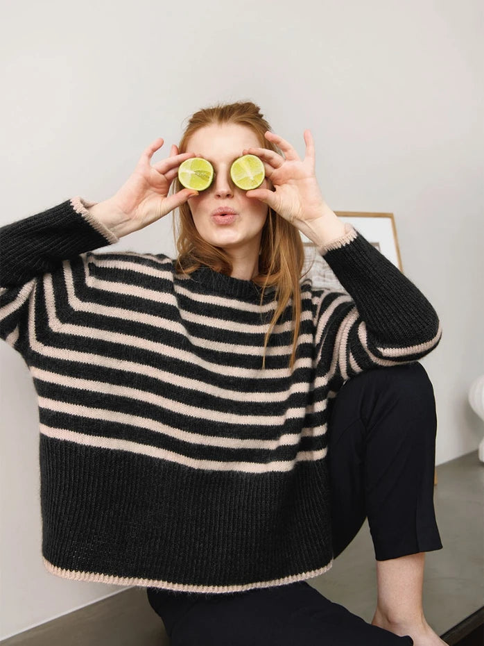 Anleitungsheft 2302 DIY (Englisch) - Sandnes Garn