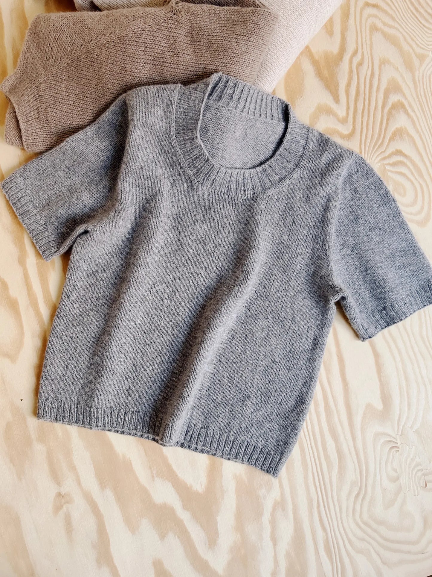 Strickpaket Lun Lauratee - Rauma Garn