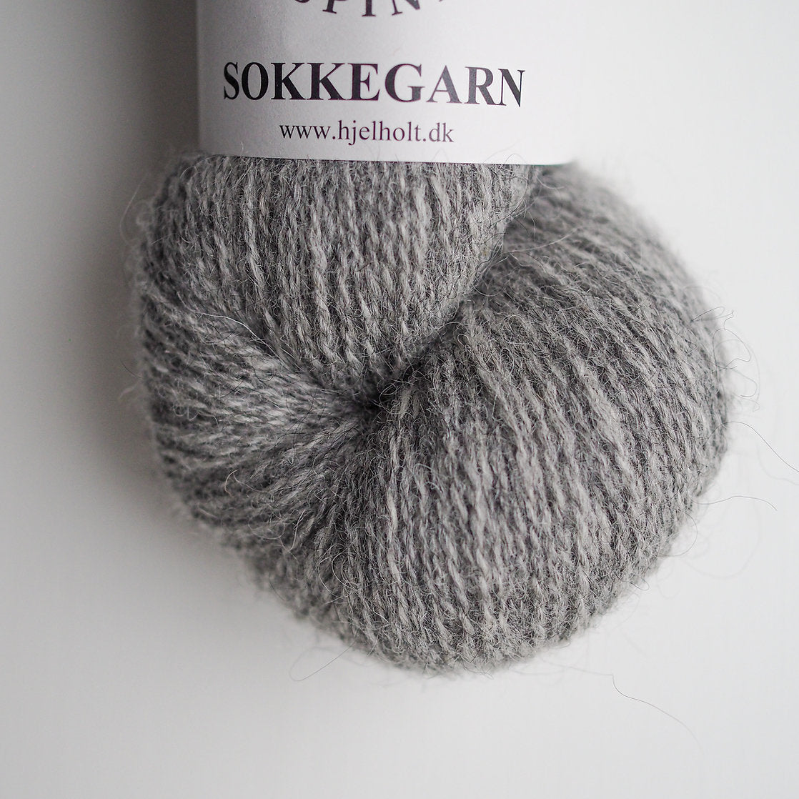 Plastikfreies Sockengarn - Hjelholts Uldspinderi