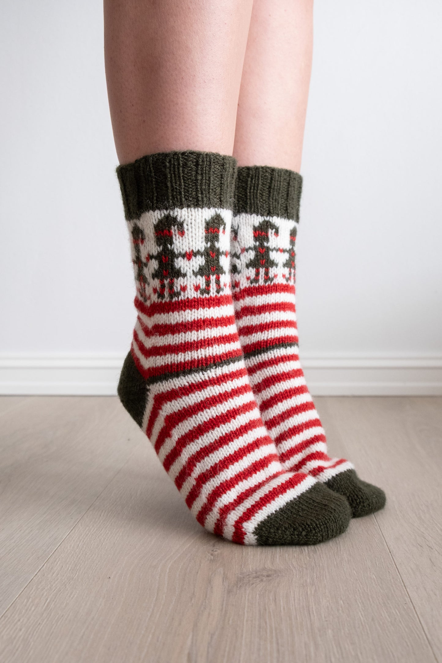 Strickpaket Alvedans Socken (ENGLISCH) - Hillesvåg