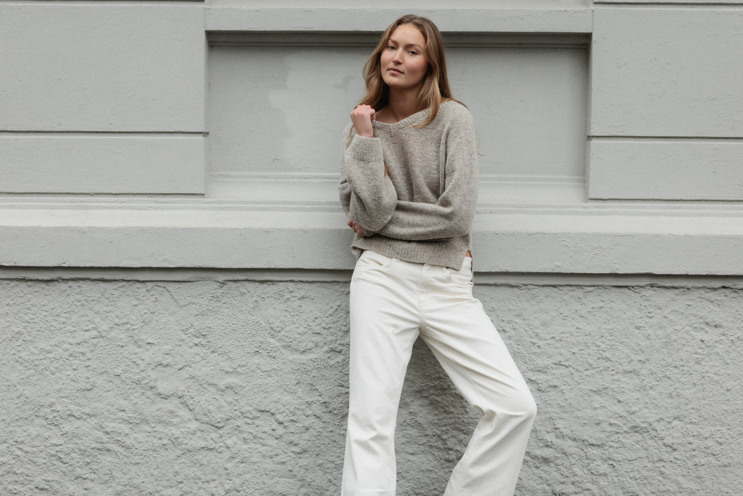 Sweater Basis No. 1 (Englisch) - Strickanleitung von Augustins/Hillesvåg