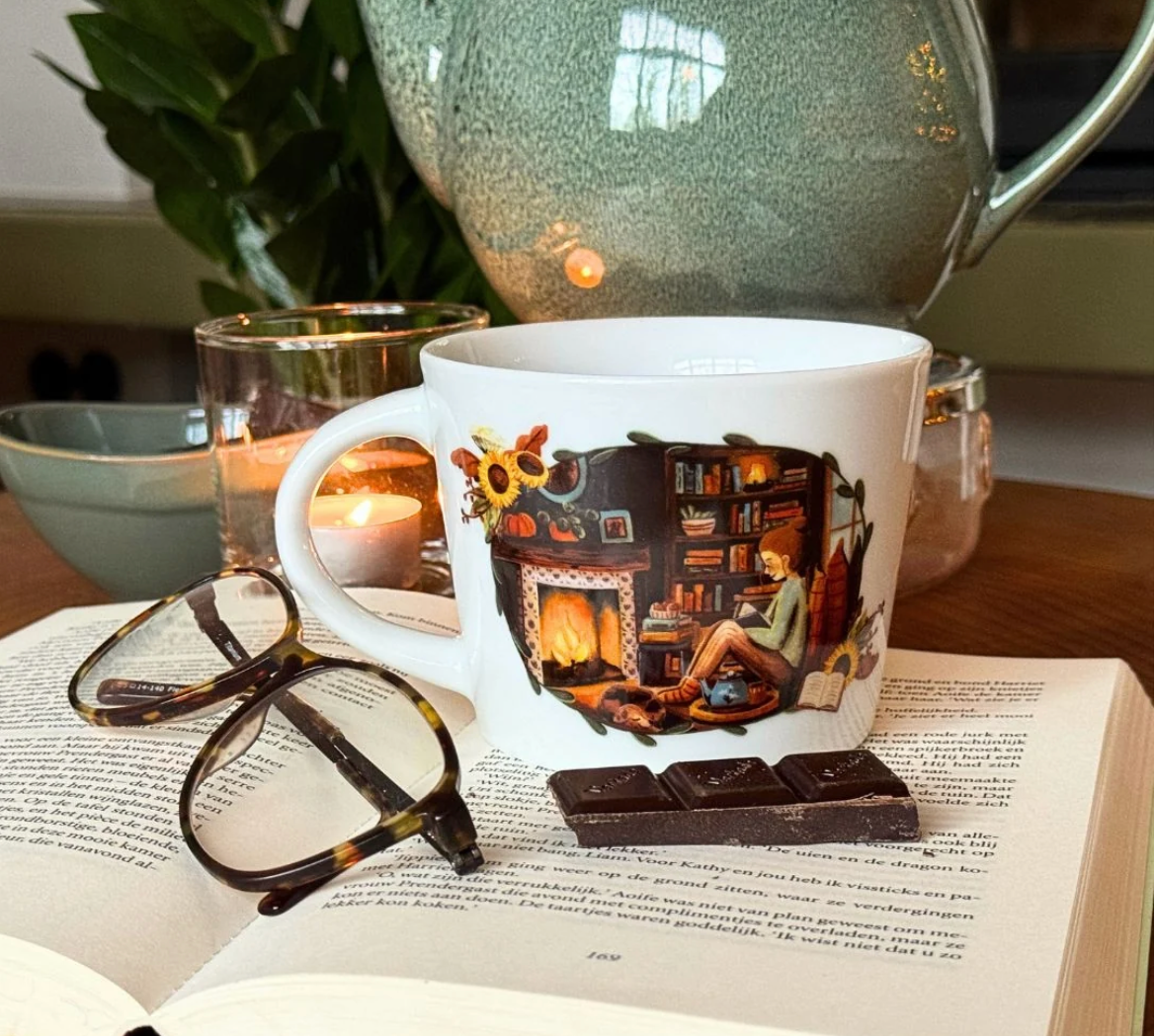 Cosy mug - Porzellantasse mit Illustrationen von Esther Bennink
