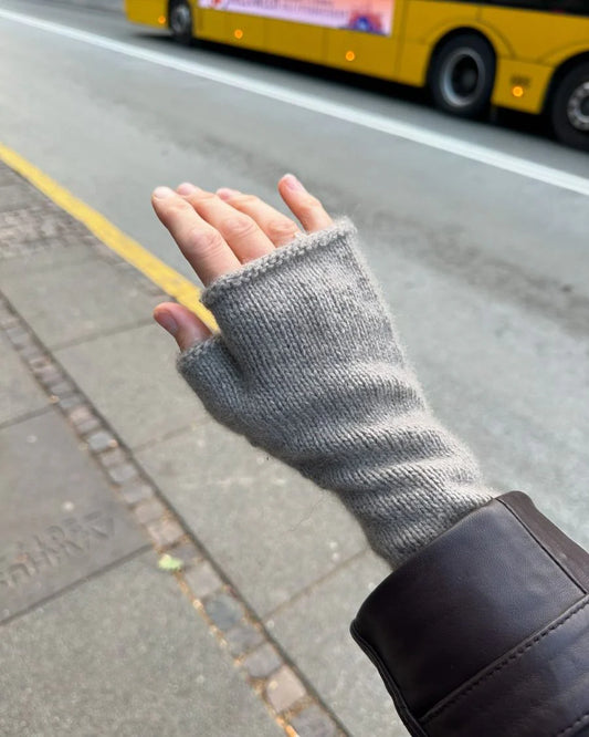 Penny Gloves - Strickanleitung von PetiteKnit