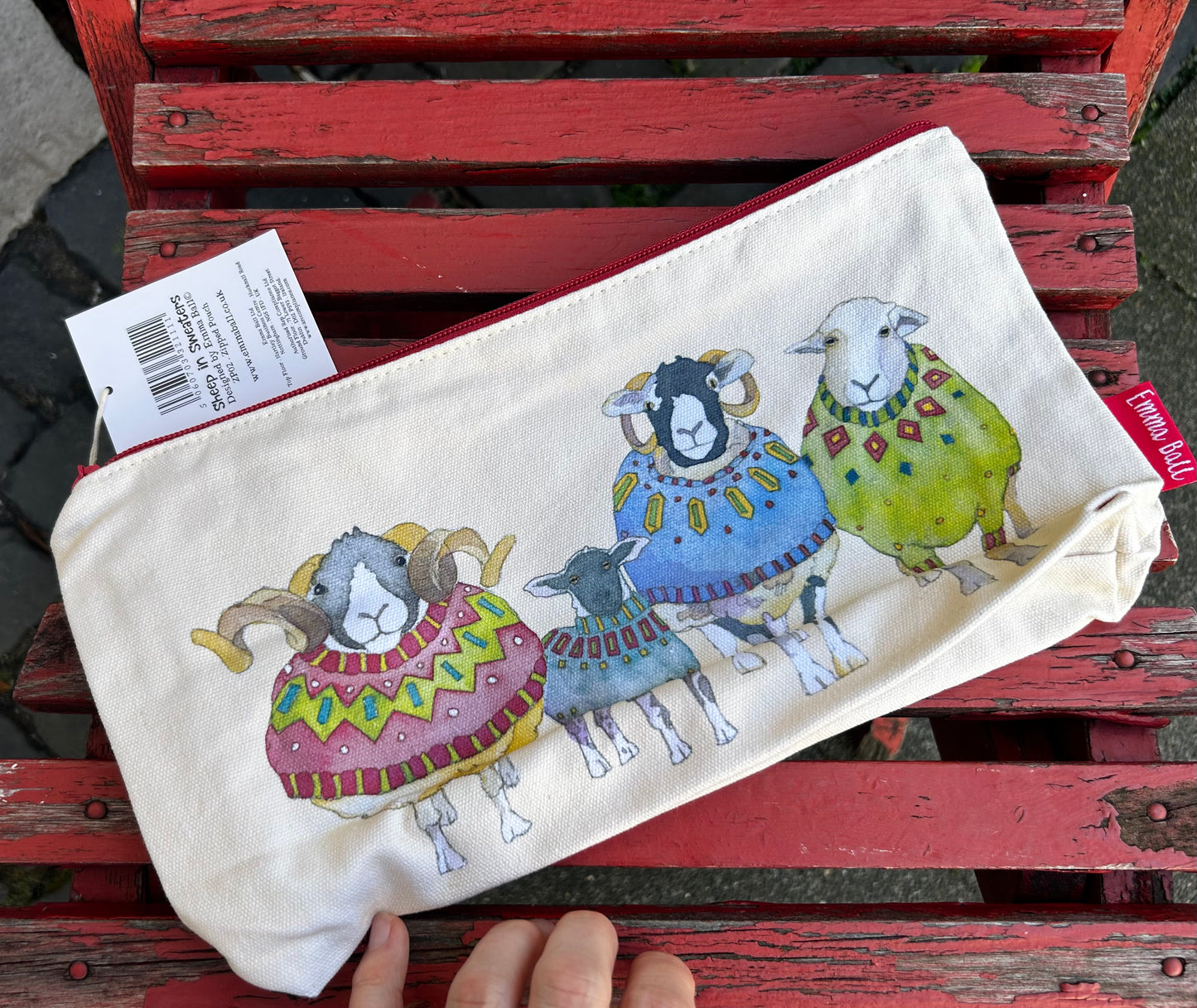 Zipped Pouche von Emma Ball