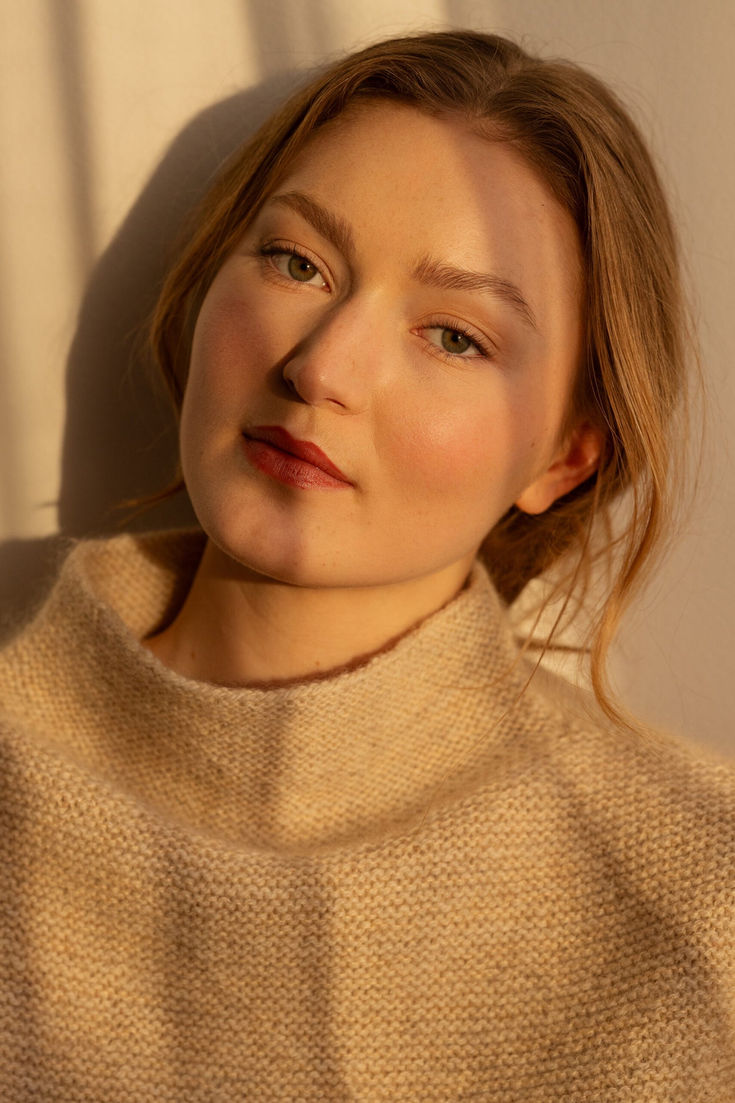 Sweater Minimalisme no. 3 (Englisch) - Strickanleitung von Augustins/Hillesvåg
