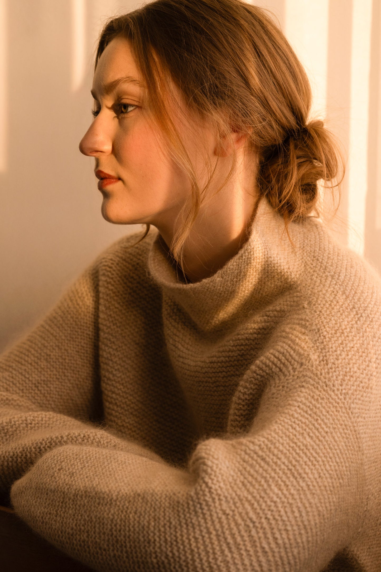 Sweater Minimalisme no. 3 (Englisch) - Strickanleitung von Augustins/Hillesvåg