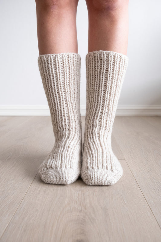 Strickpaket Polar Socken (ENGLISCH) - Hillesvåg