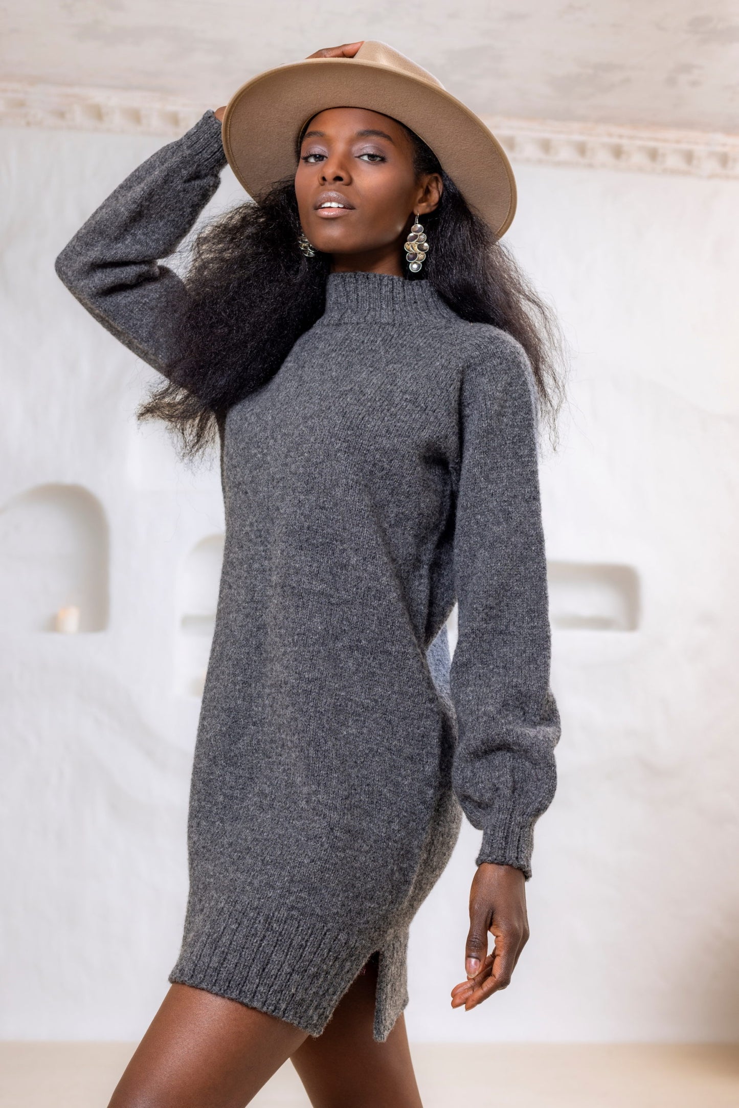Solsikke Kleid (Deutsch/Englisch) - Strickanleitung von Hillesvåg