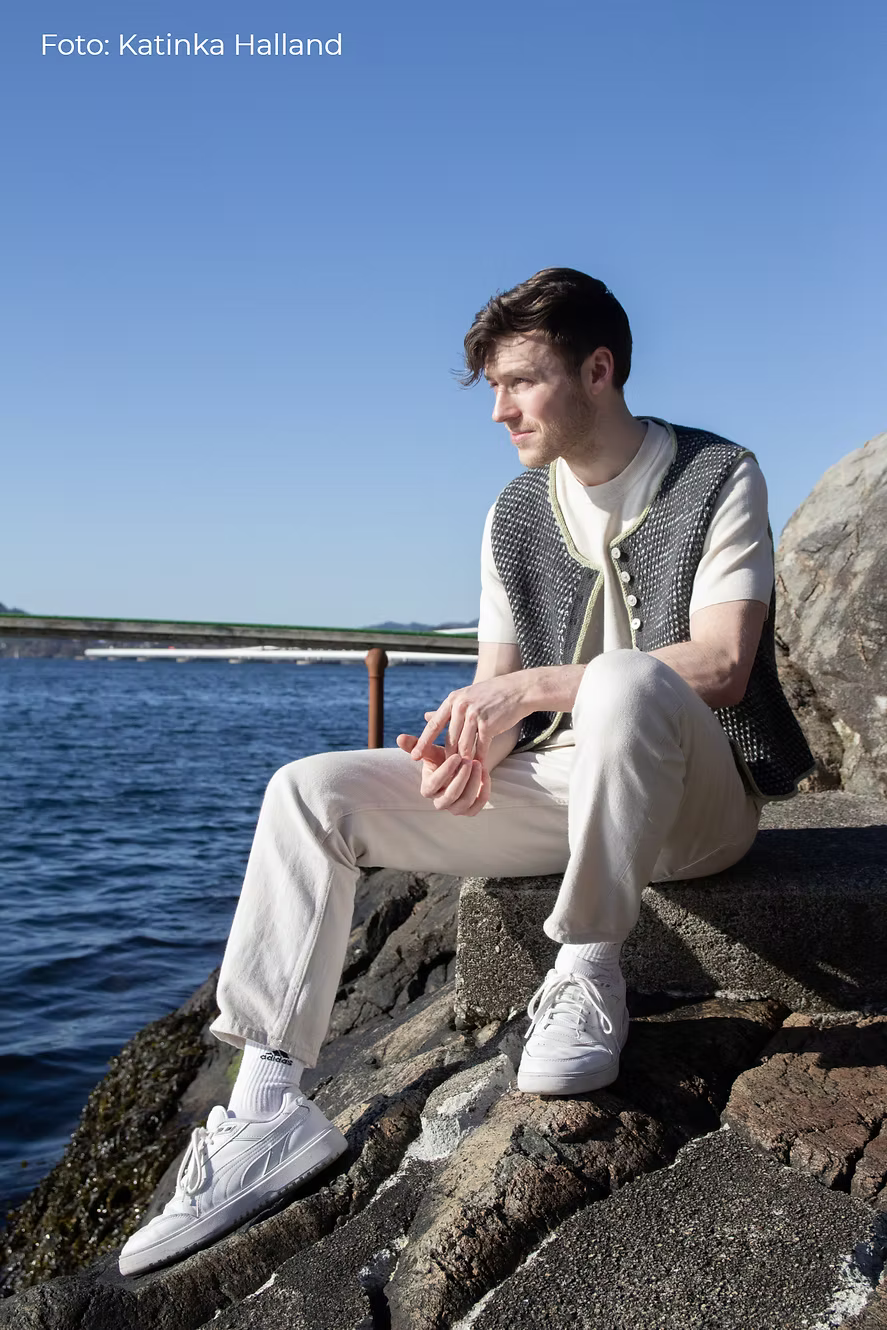 Ulla Vest (de/en) - Strickanleitung von Sjøllaget