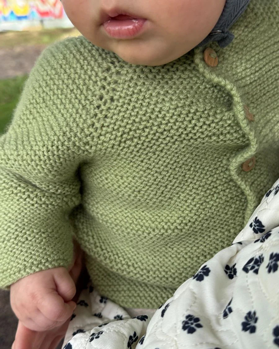 Anfängerjacke - Strickanleitung von PetiteKnit