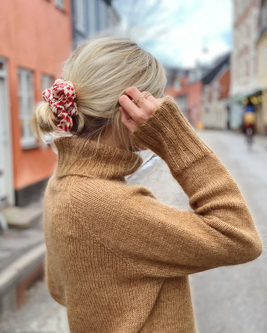 Caramel Sweater - Strickanleitung von PetiteKnit