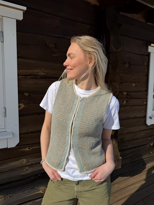Ulla Vest (de/en) - Strickanleitung von Sjøllaget