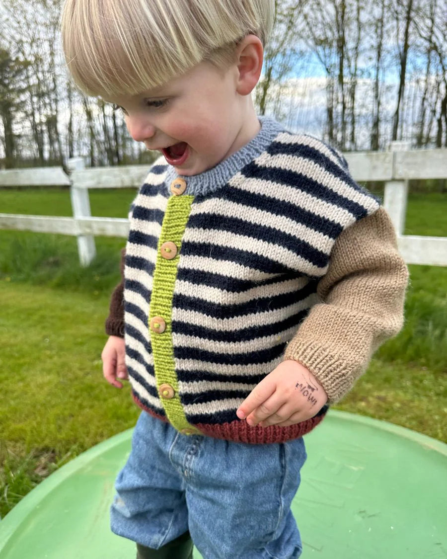 Holger Cardigan - Strickanleitung von PetiteKnit