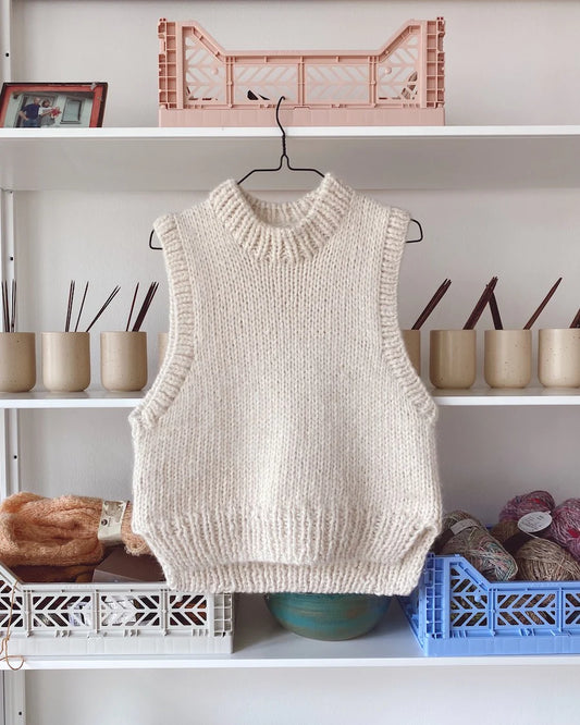 Holiday Pullunder - Strickanleitung von PetiteKnit