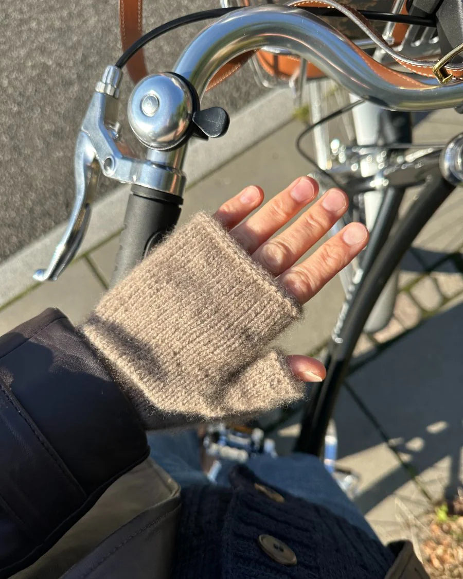 Penny Gloves - Strickanleitung von PetiteKnit