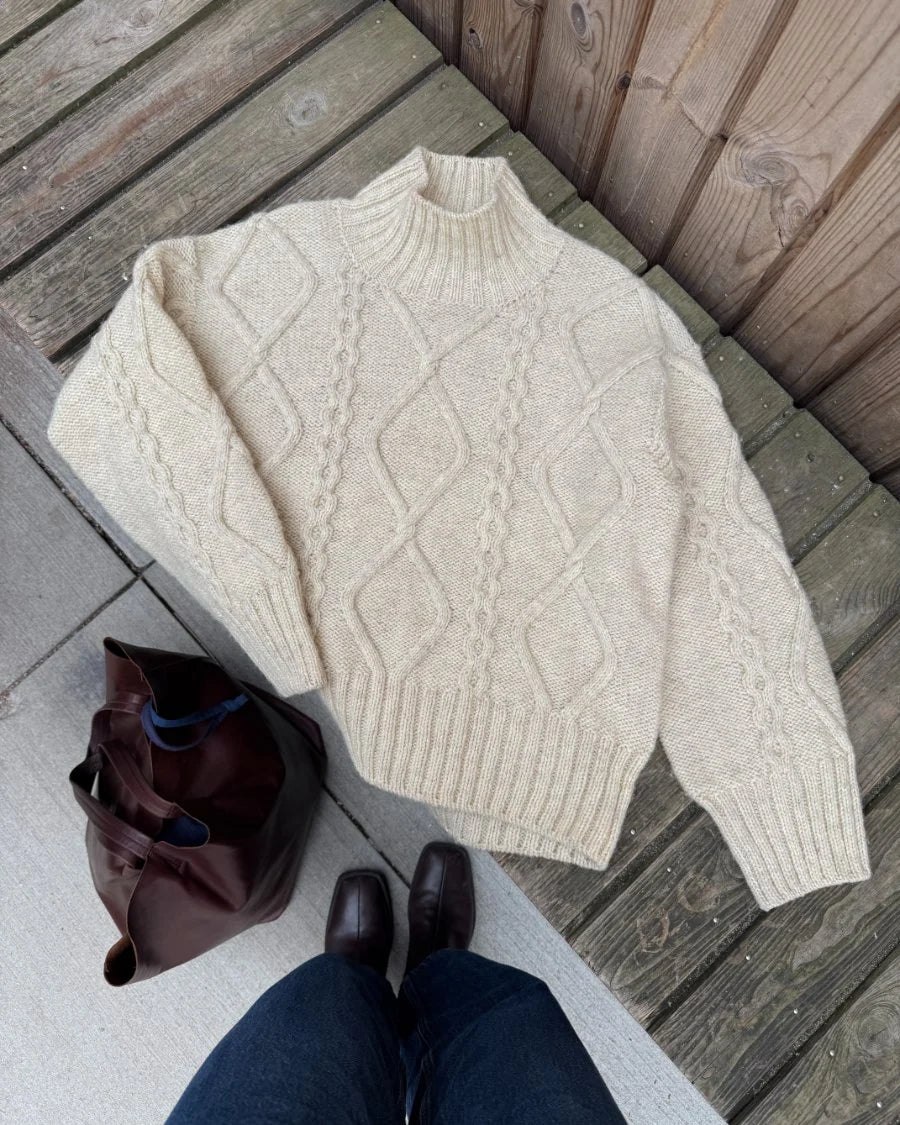 Saga Sweater - Strickanleitung von PetiteKnit