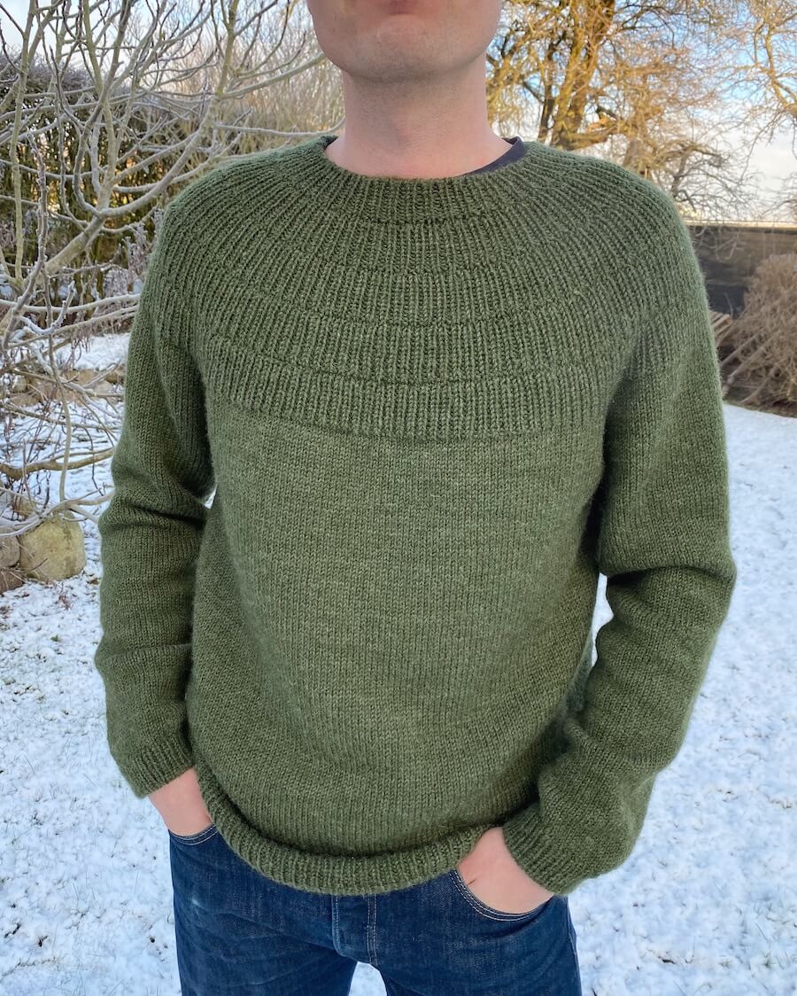 Ankers Pullover * My Boyfriend's Size - Strickanleitung von PetiteKnit