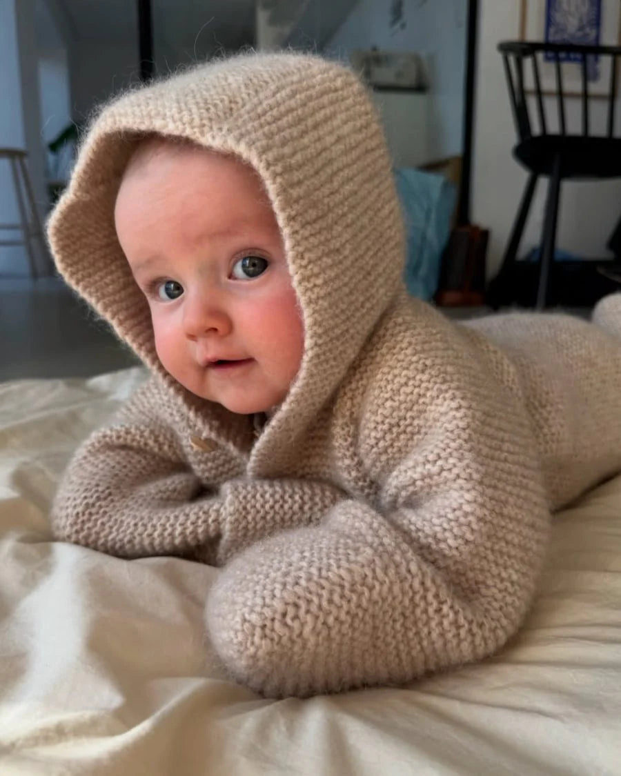 Selmas Overall - Strickanleitung von PetiteKnit