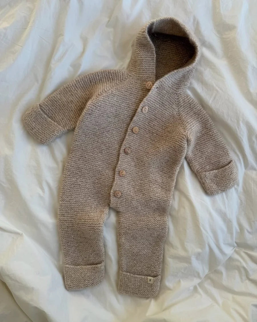 Selmas Overall - Strickanleitung von PetiteKnit