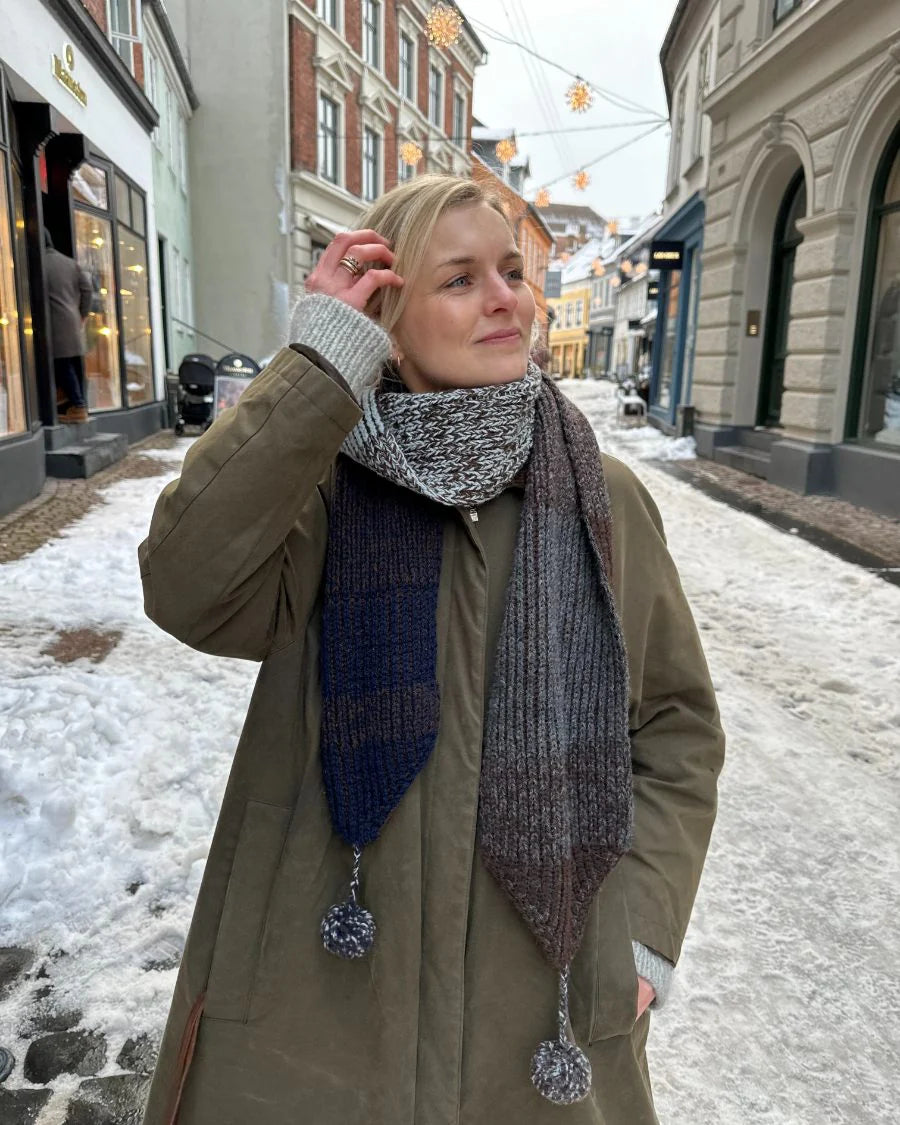 Structure Scarf - Strickanleitung von PetiteKnit