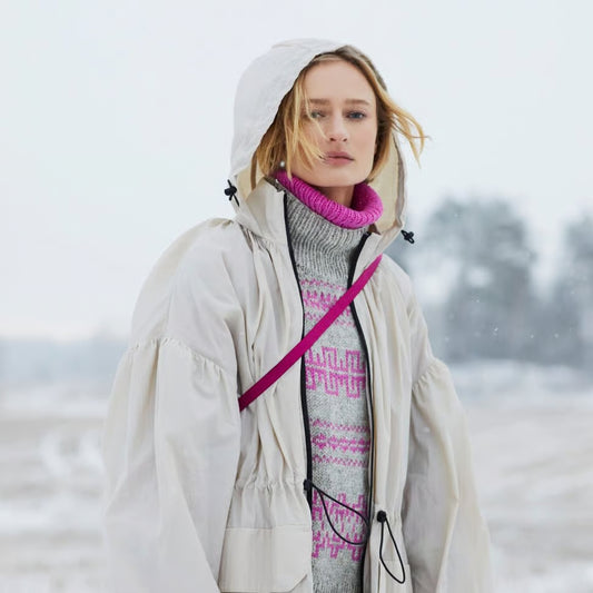 Strickpaket Fjære Genser (hellgrau/rosa)- Rauma Garn